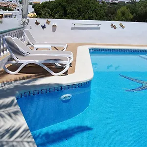 casa-sandra-en-suite-casasol.hotelsinnerja.org/